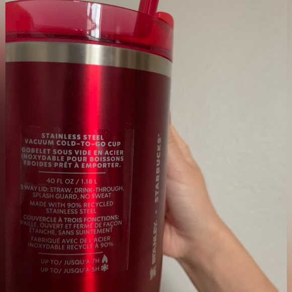 Red Stanley x Starbucks cup - Picture 2 of 3